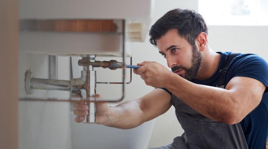 Water heater thermostat replacement in Donaldson, IN